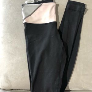 Lululemon Wunder Under Legging